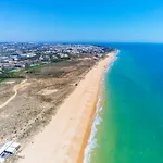 Palms By Algarve Vacation Villa