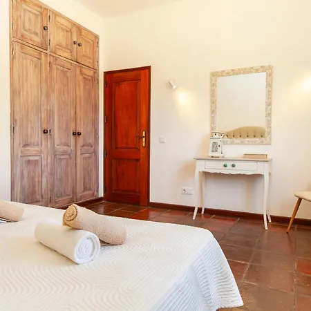 Βίλα Palms - Moradia Tranquila Com Piscina Aquecivel - Gale,