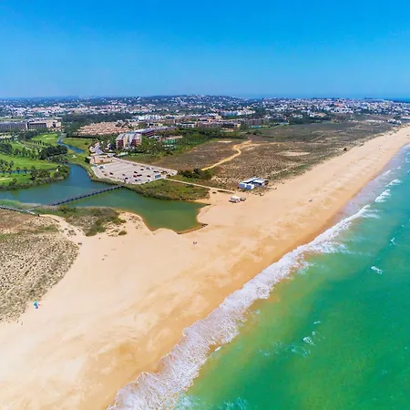 Palms - Moradia Tranquila Com Piscina Aquecível - Galé, * Albufeira